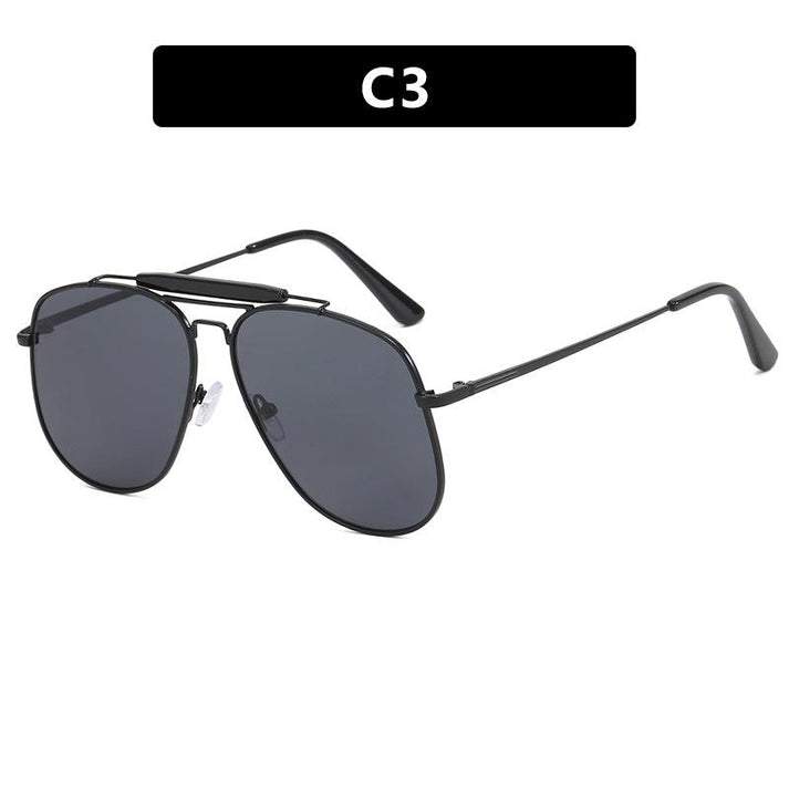 Oversized Retro Square Metal Frame Sunglasses